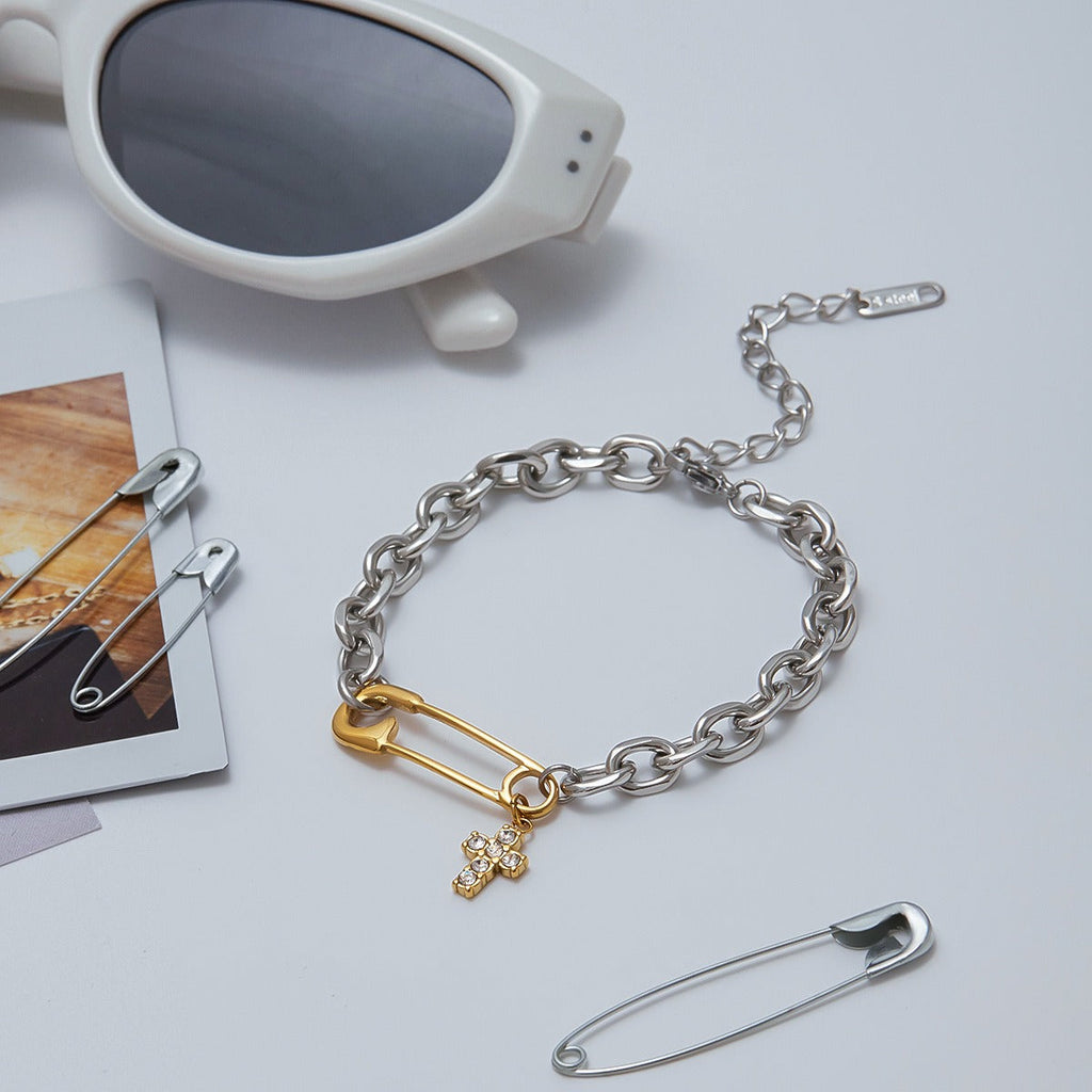 18k gold light luxury high-end titanium steel bracelet