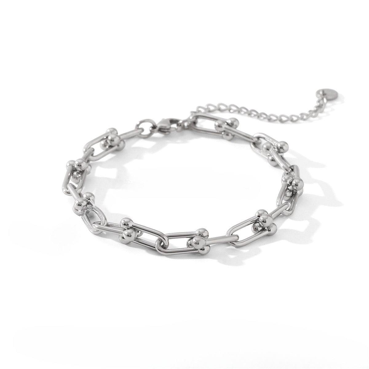 18k gold horseshoe chain bracelet and earrings