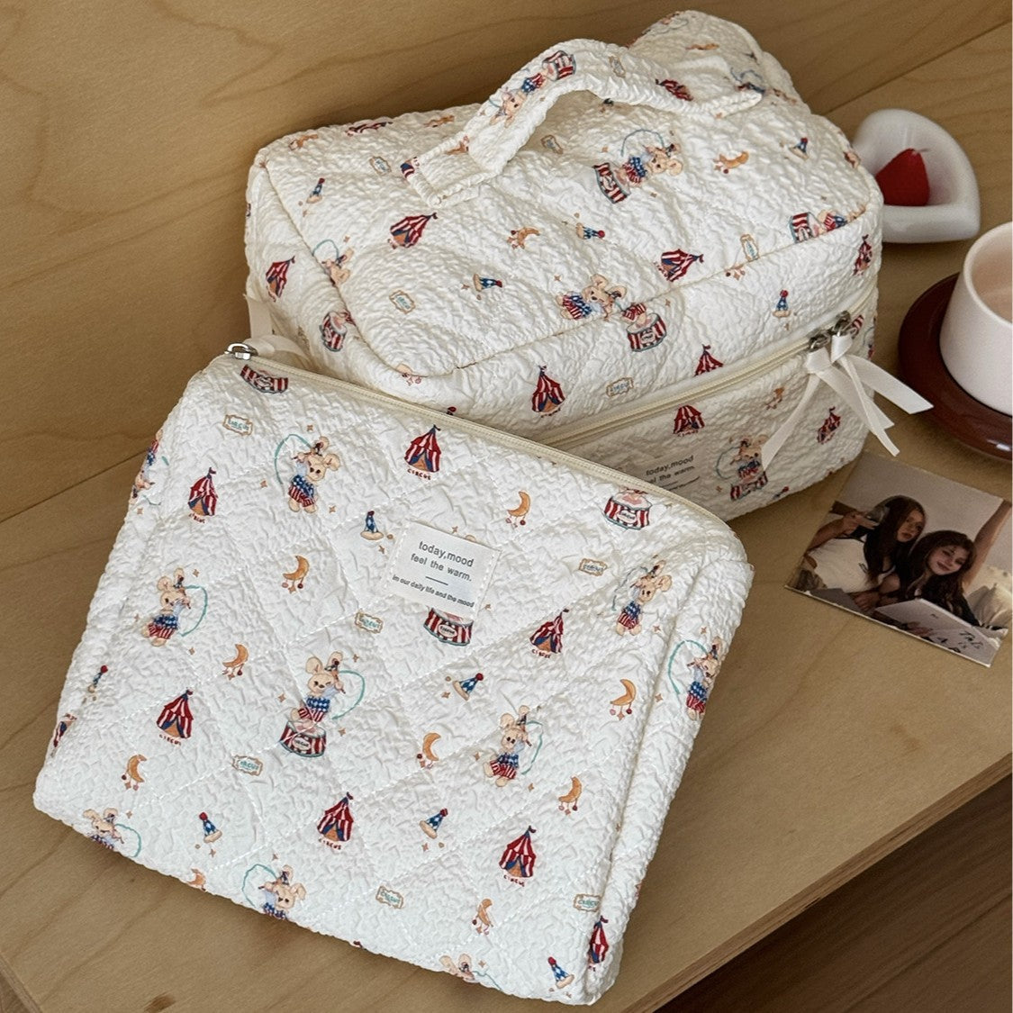 Rabbit Paradise Makeup Bag Travel Portable Large-Capacity Toiletry Bag