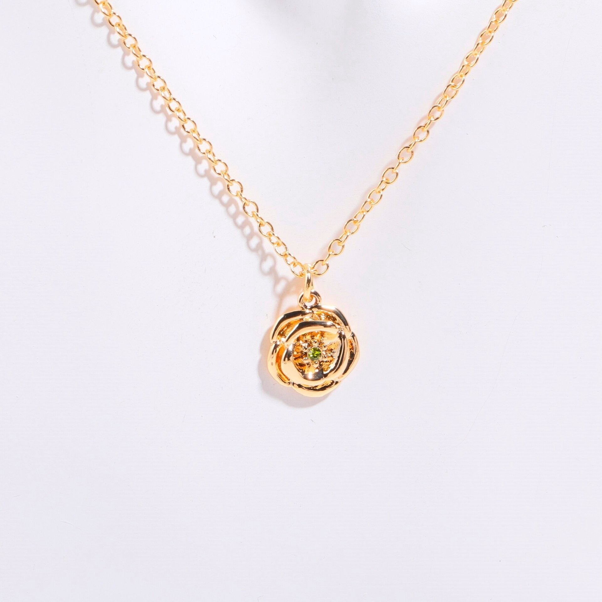 18 Gold December Birth Flower Bracelet