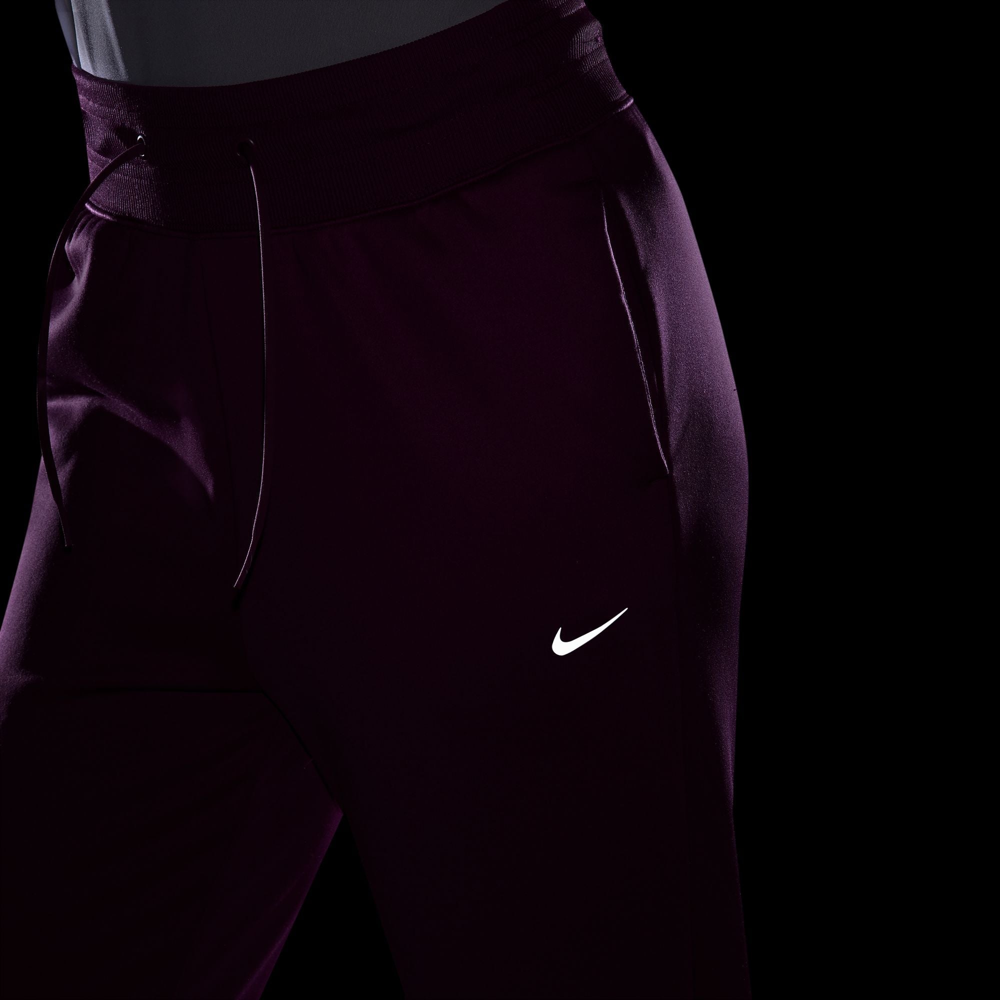 Nike Women's Therma-FIT One - Hot Fuchsia