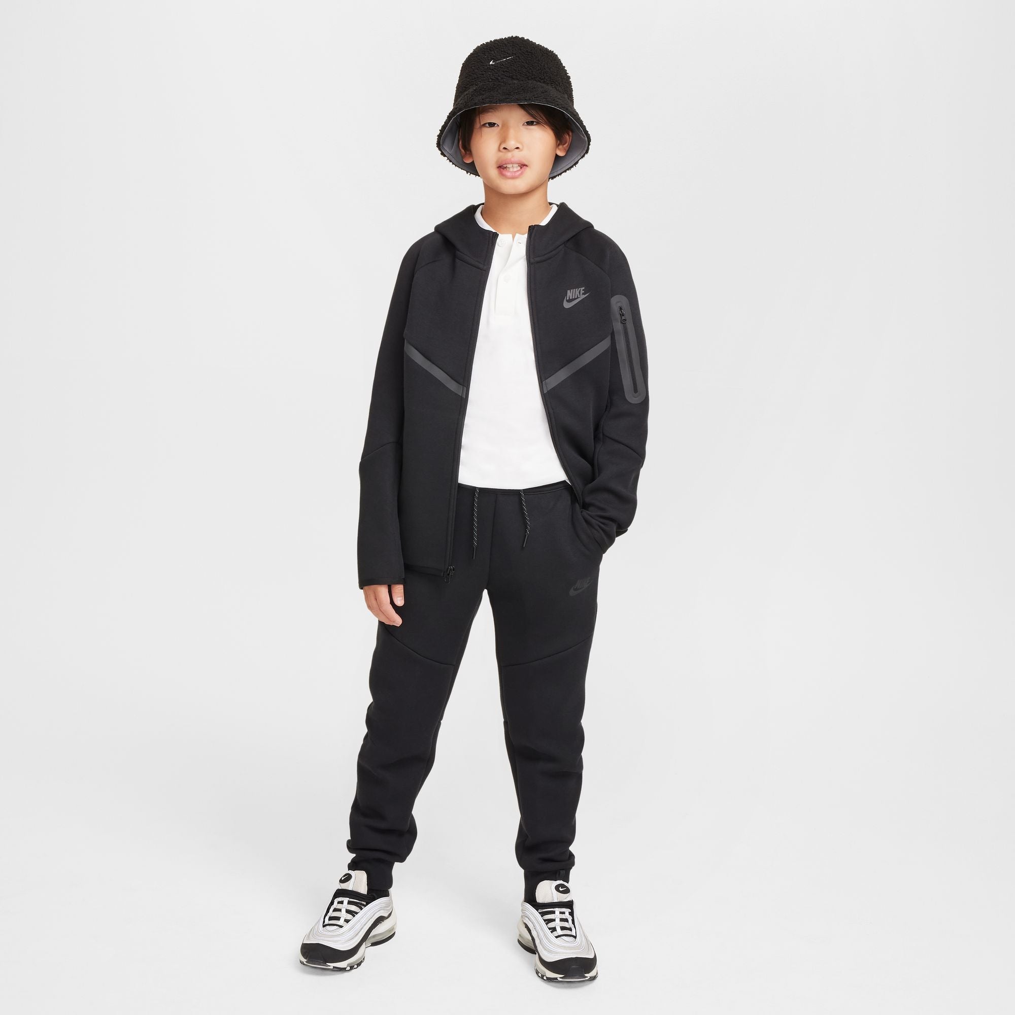 Nike Big Kids Tech Fleece Hoodie - Black