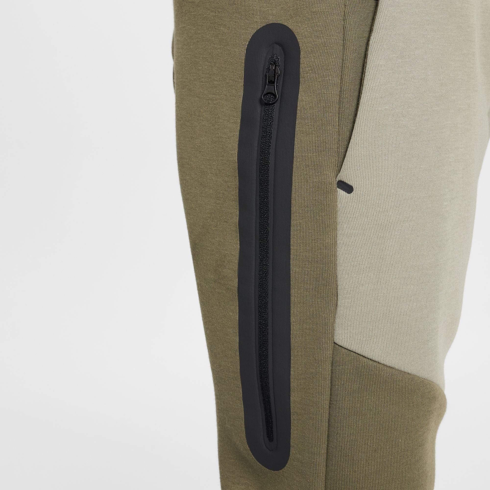 Nike Big Kids Tech Fleece Joggers - Medium Olive