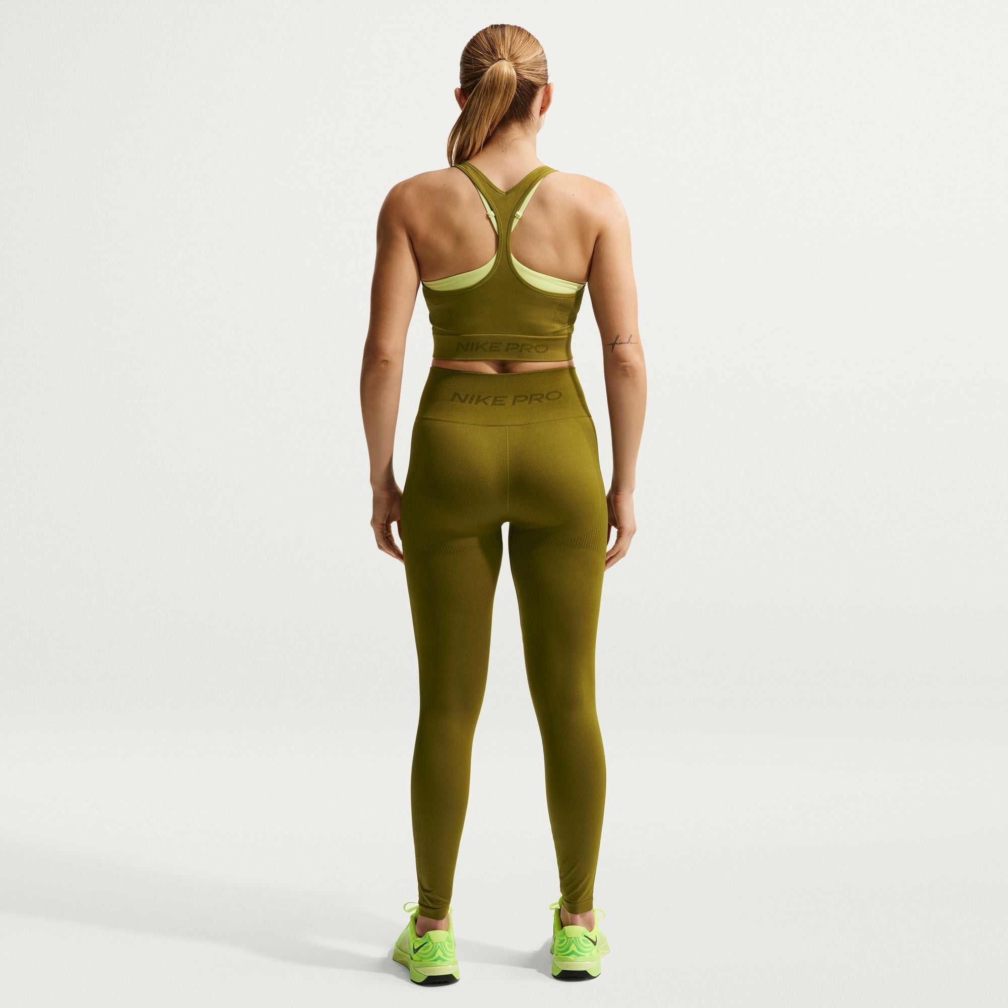 Nike Womens Pro Seamless High-Waisted Leggings - Olive Flak