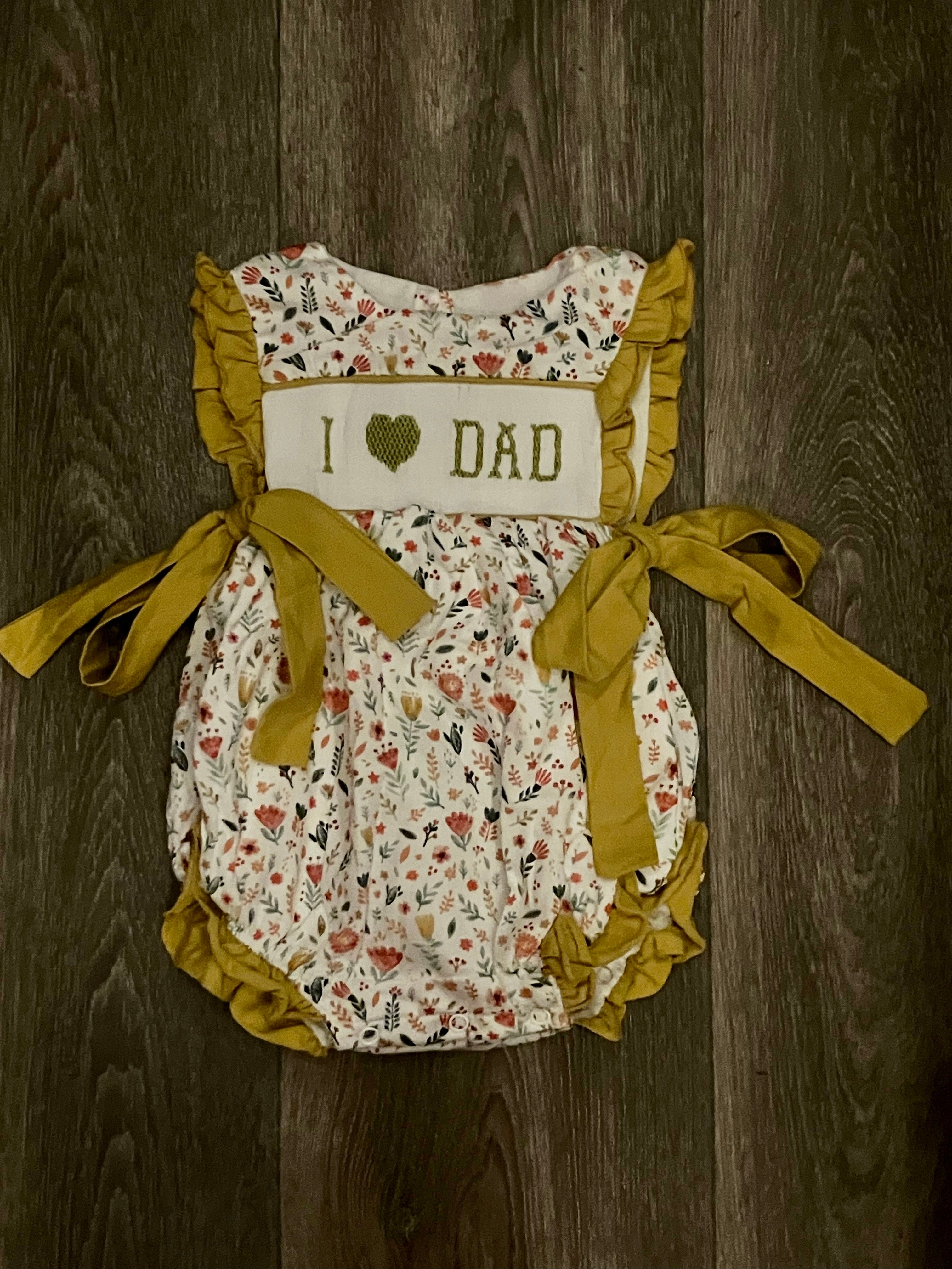 I ❤️ DAD Gold Bubble