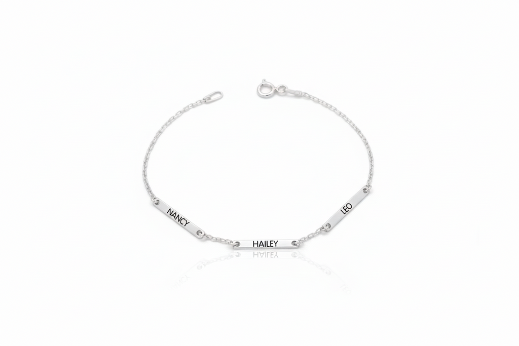 Engraved Bar Bracelet - Stylish Paper Clip Chain
