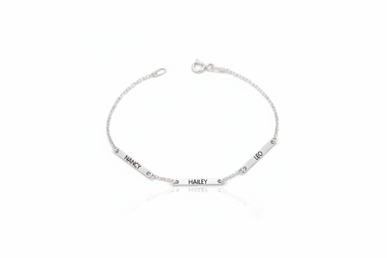 Engraved Bar Bracelet - Stylish Paper Clip Chain