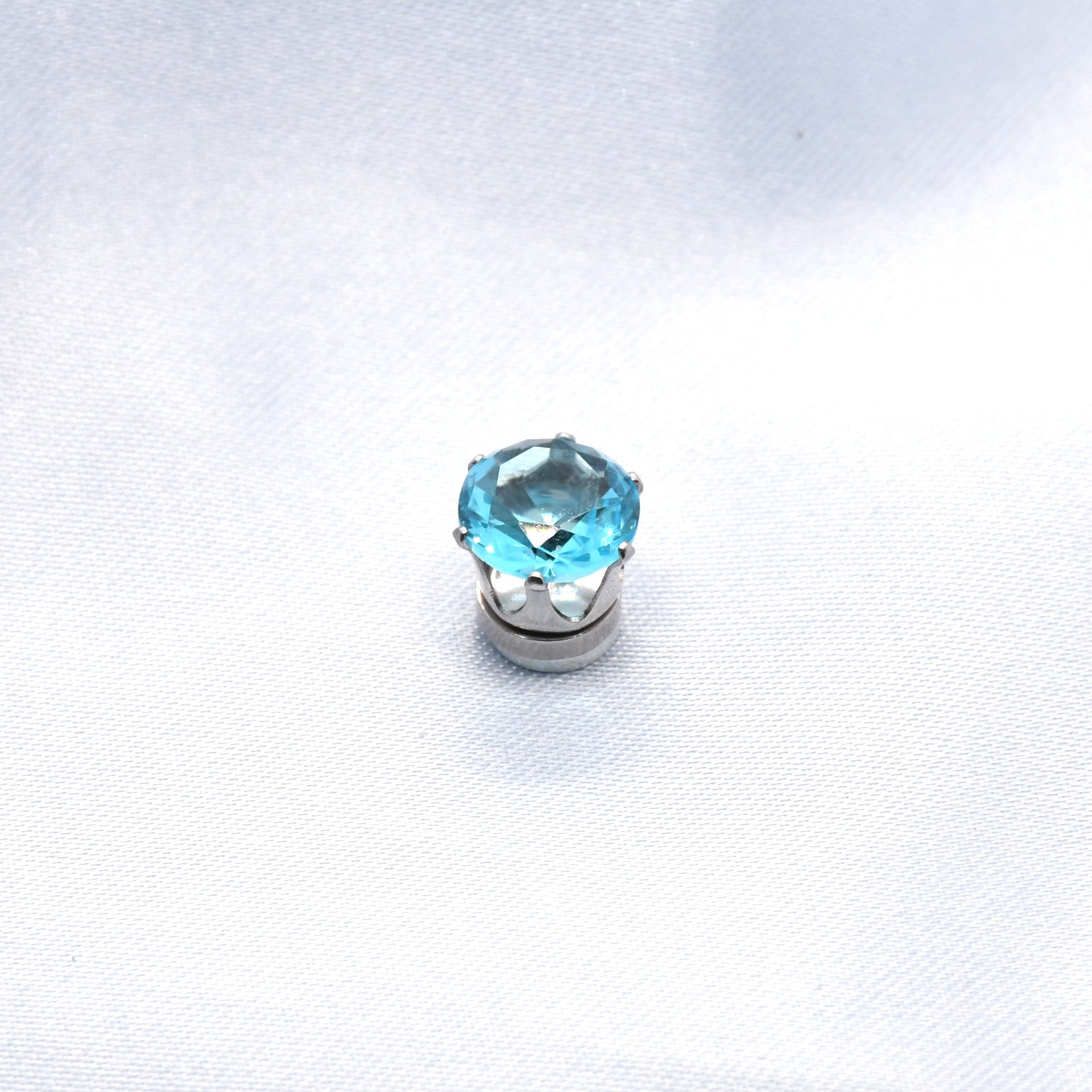 Color Super Flash Zircon Bone Nail Ear Clip
