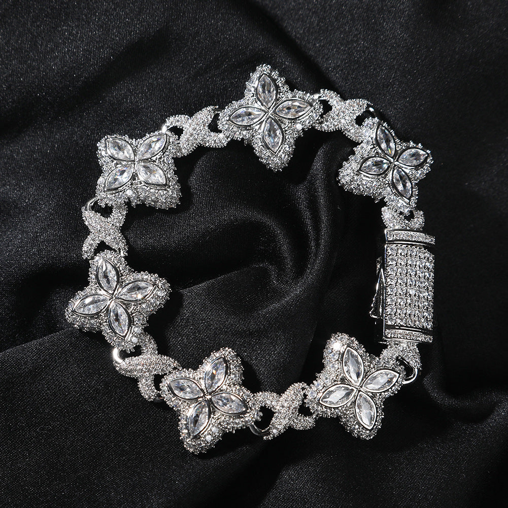 Hip-hop zircon colored infinite four-leaf clover necklace