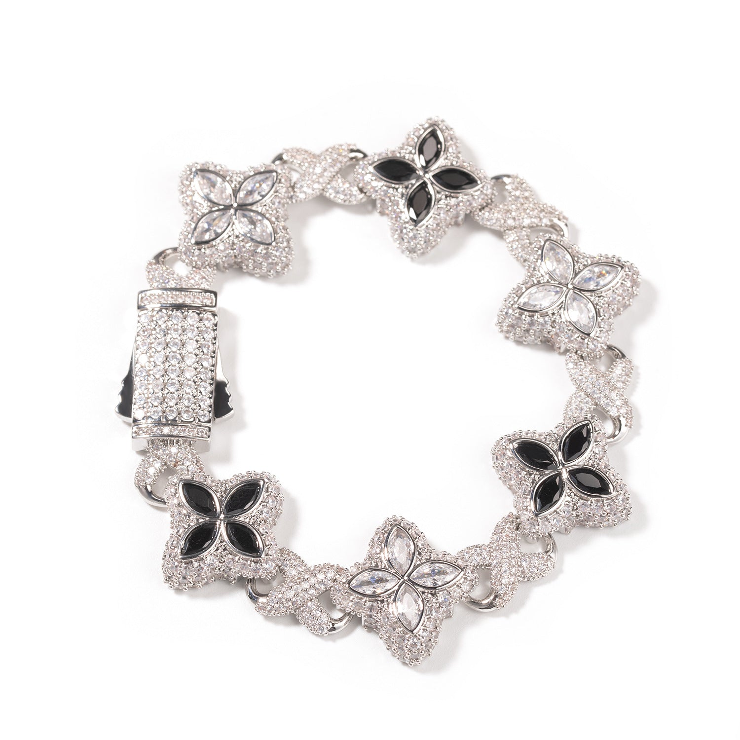 Hip-hop zircon colored infinite four-leaf clover necklace