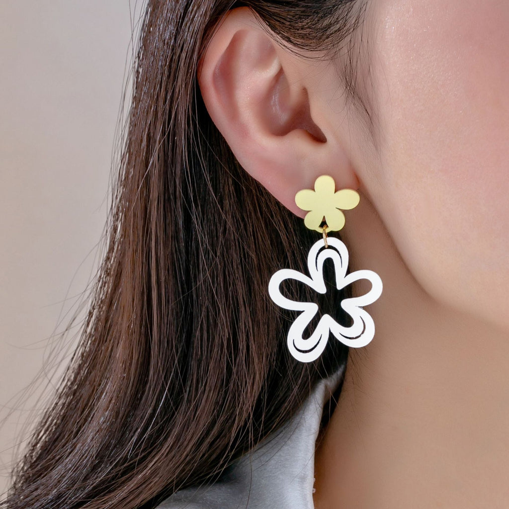 Dopamine Yellow Flower Sweet Beautiful Summer Ear Clip