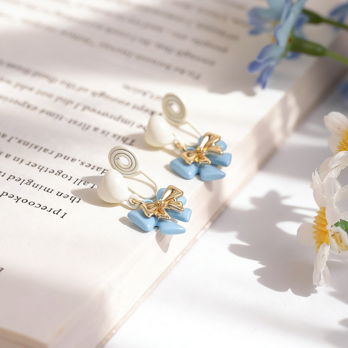 Korean Style Younger Delicate Heart Bow Eardrops Niche Ear Clip