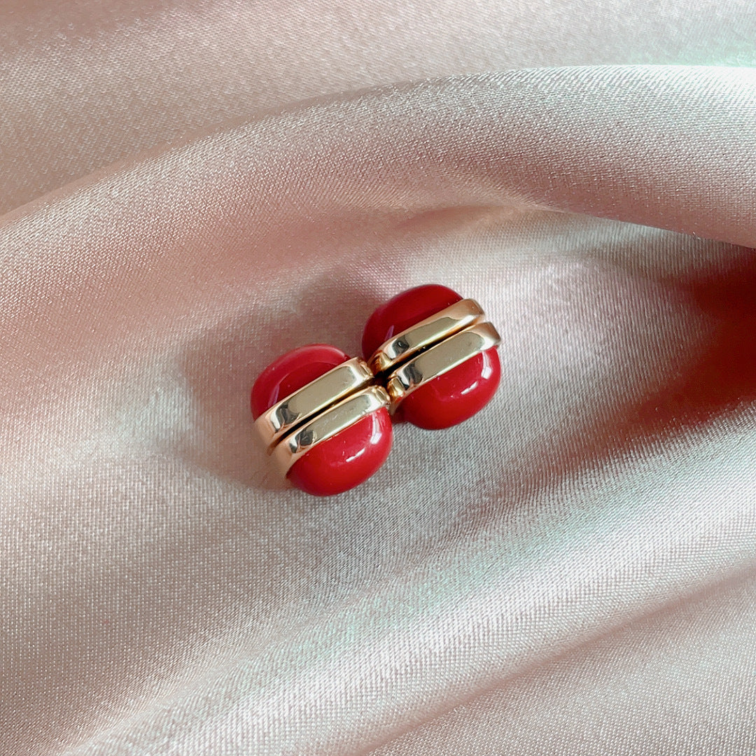 Earless Female Niche Magnetic Pearl Dignified Ear Clip
