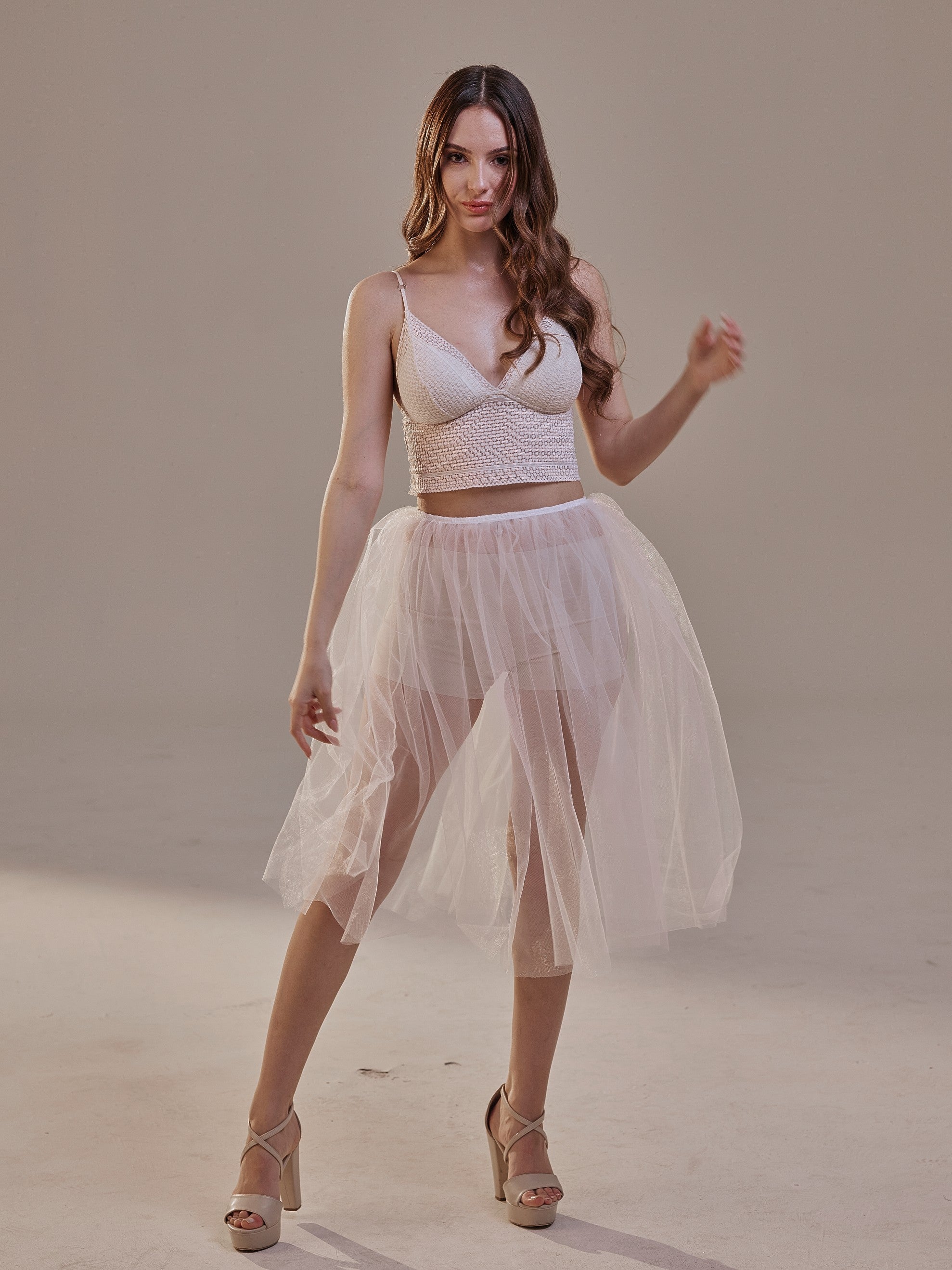 Short Soft White Tulle Skirt for Women , Flowy Mini Tulle Skirt, Bridal Party Skirt, Bachelorette Skirt