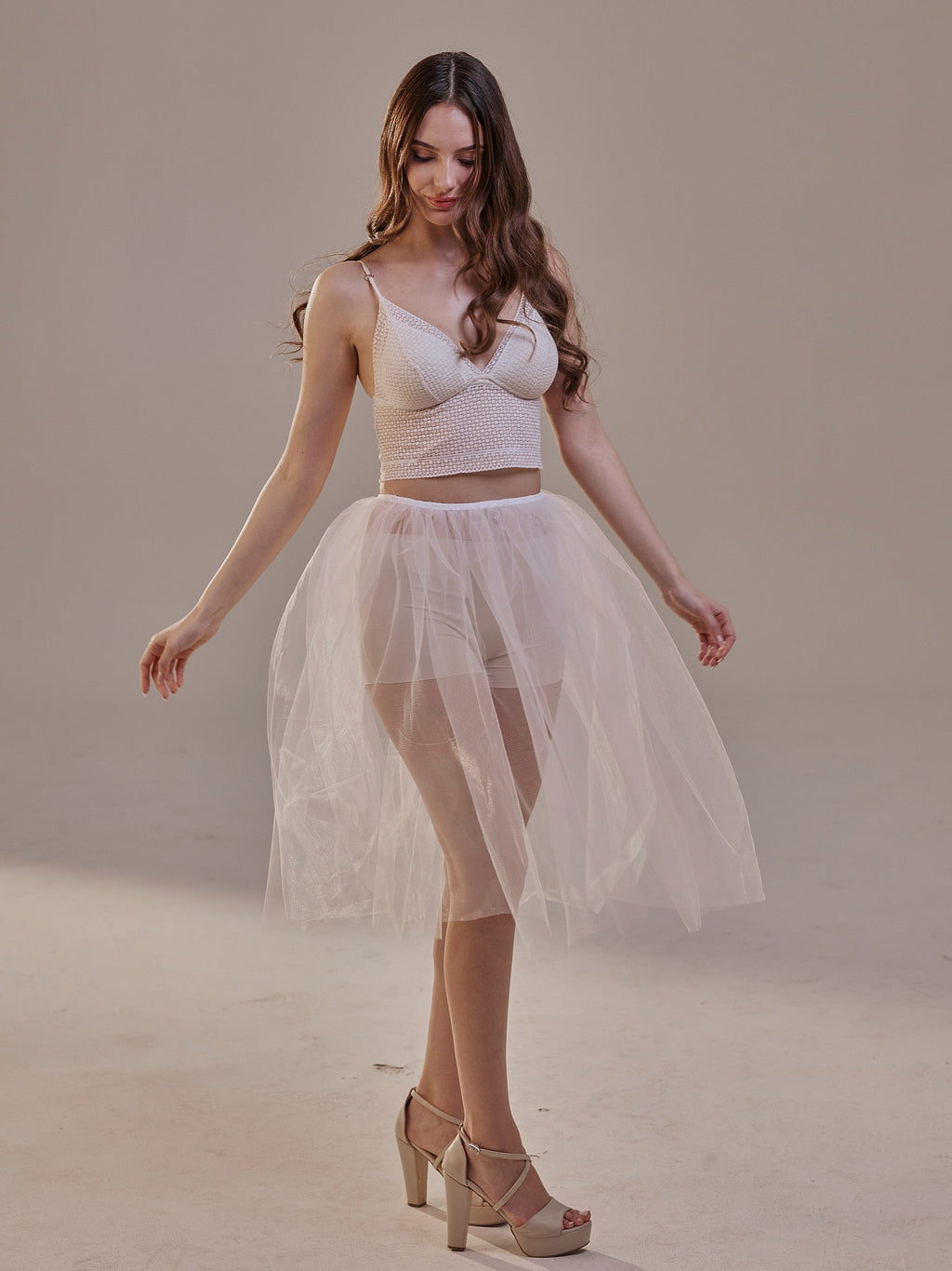 Short Soft White Tulle Skirt for Women , Flowy Mini Tulle Skirt, Bridal Party Skirt, Bachelorette Skirt