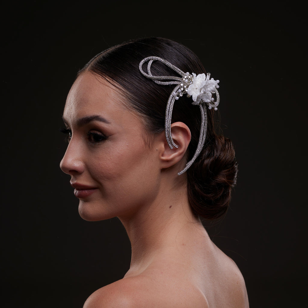White Crystal & Pearl  Hair Comb