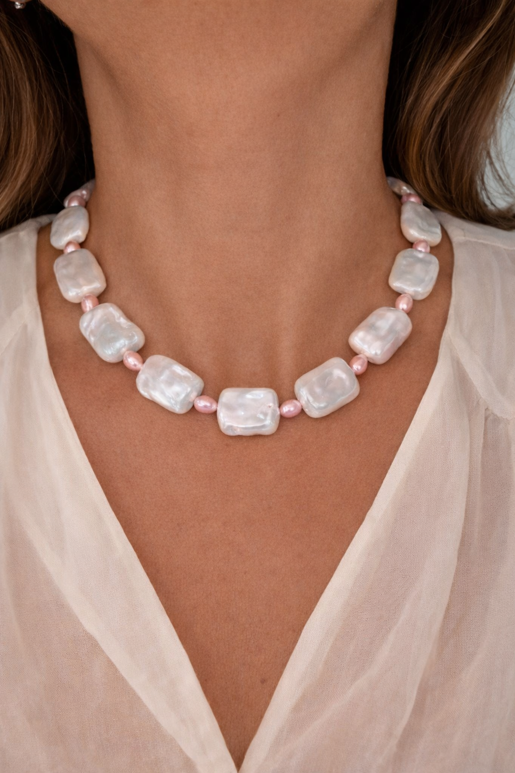 Mochi Pearl Choker