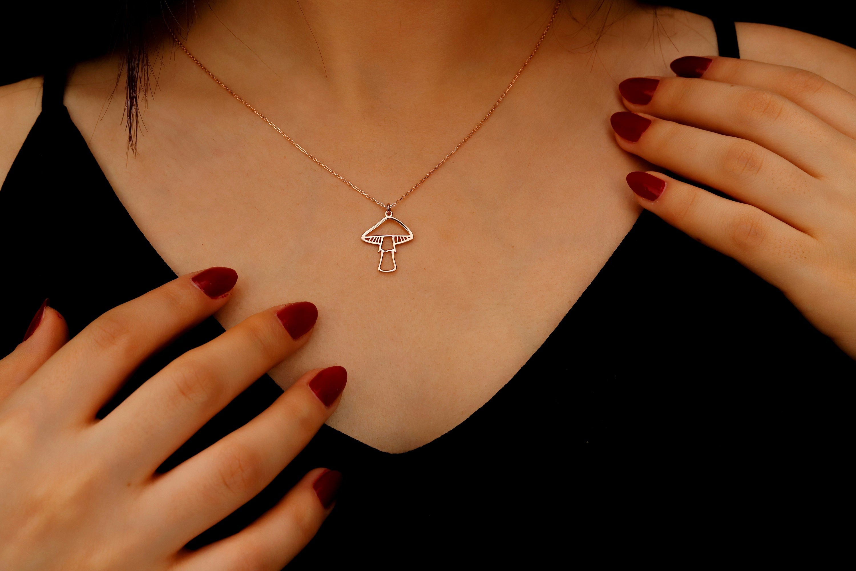 Silver Dainty Minimalist Mushroom Charm Necklace