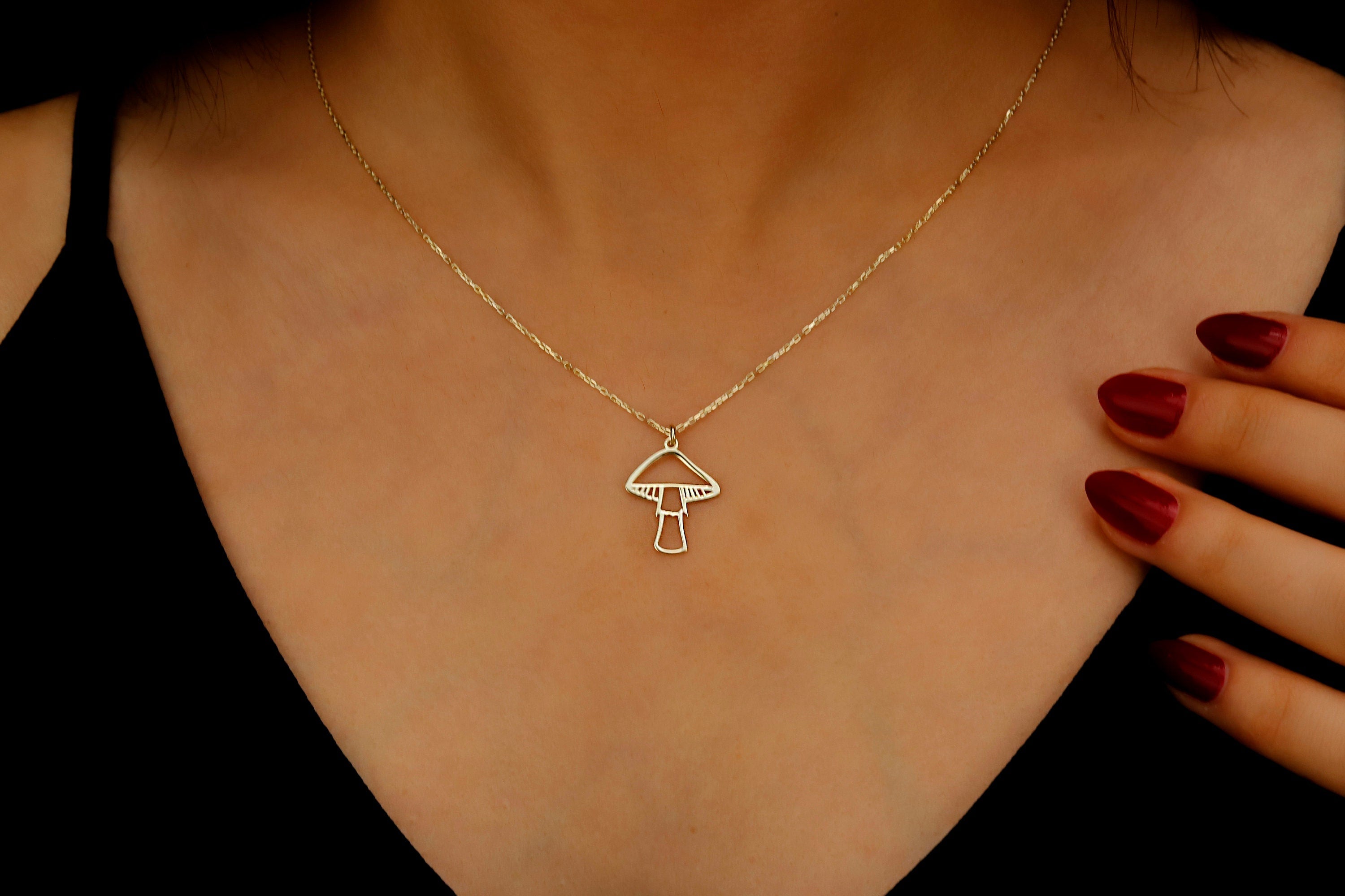 Silver Dainty Minimalist Mushroom Charm Necklace