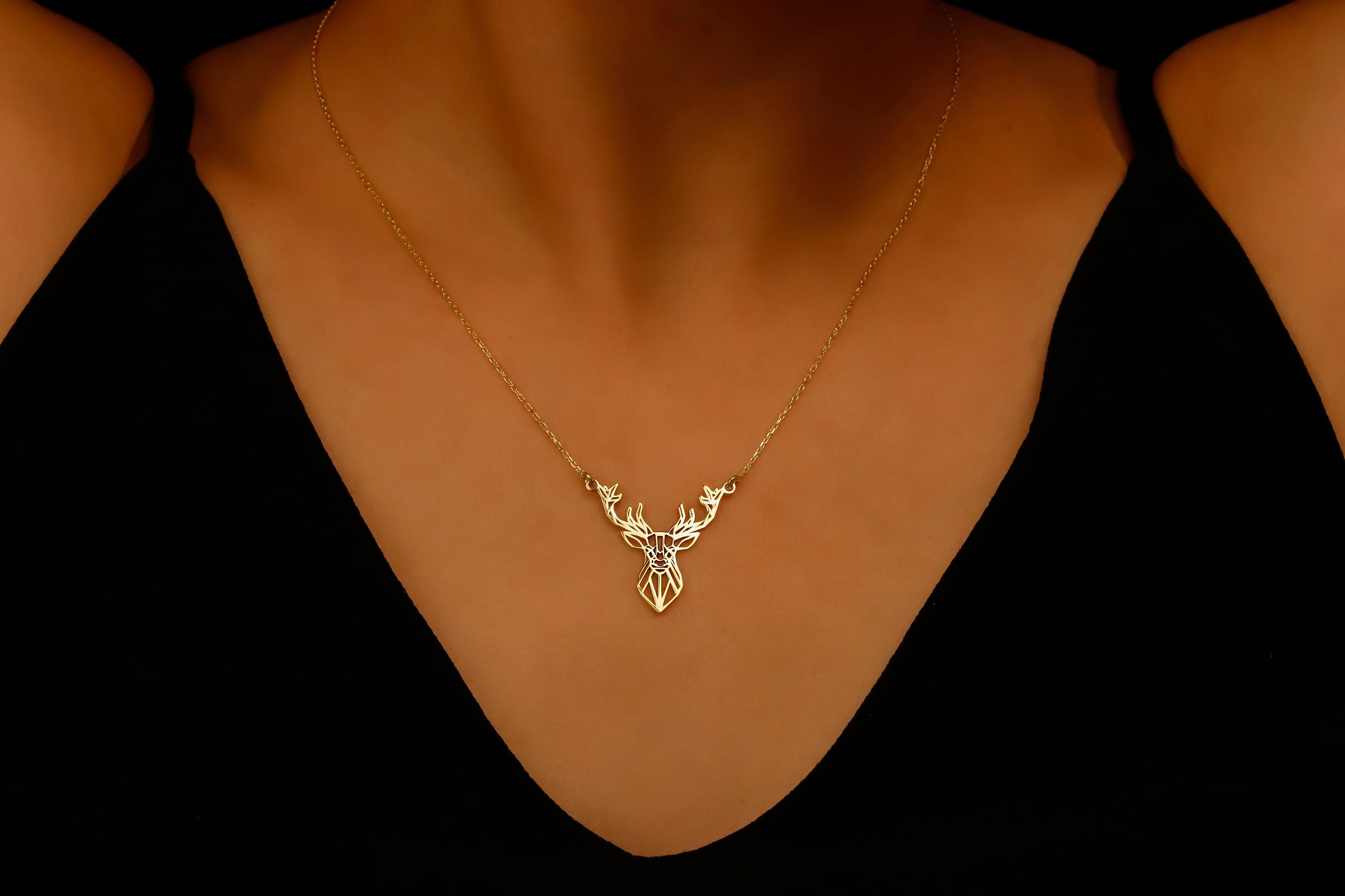 Sterling Silver Deer Origami Necklace - Chic Geometric Pendant for Nature Lovers
