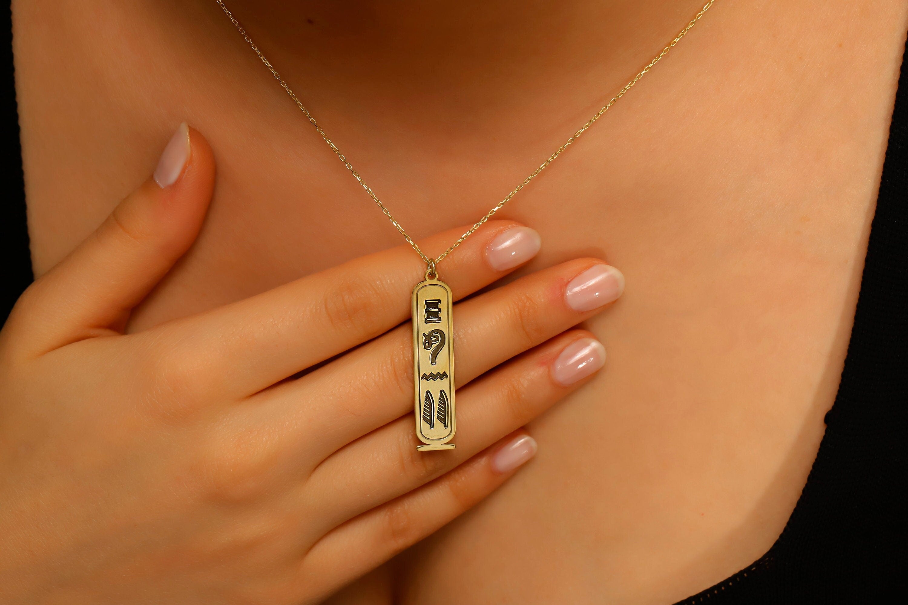 Personalized Egyptian Cartouche Necklace - Custom Hieroglyph Jewelry